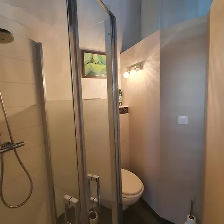 Tour-moulin Nyaraló