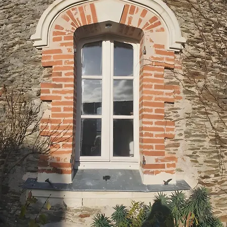 Tour-moulin Hébergement de vacances Bouchemaine